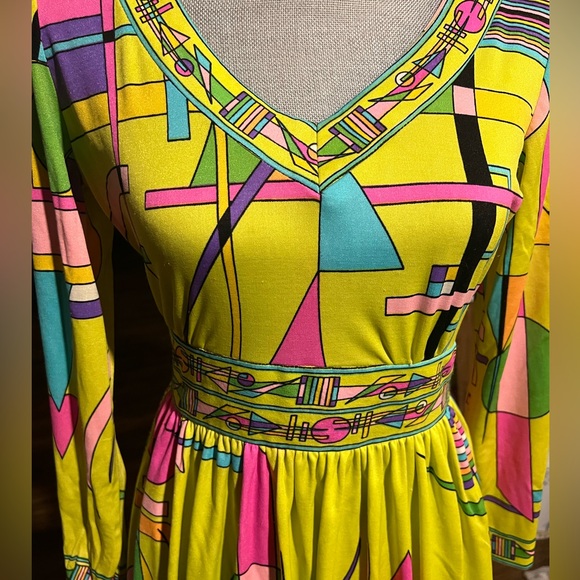 Rare! Vintage Maurice Polyester Gown - Picture 2 of 8